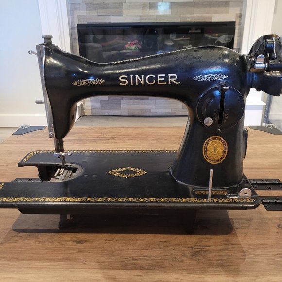 Singer | Accents | Antique Singer Model 5 Sewing Machine Canada